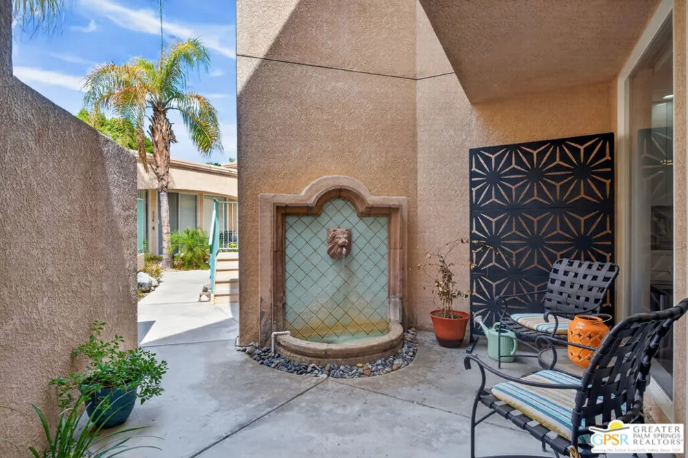 1555 Chaparral Road #330 Palm Springs, CA 92262