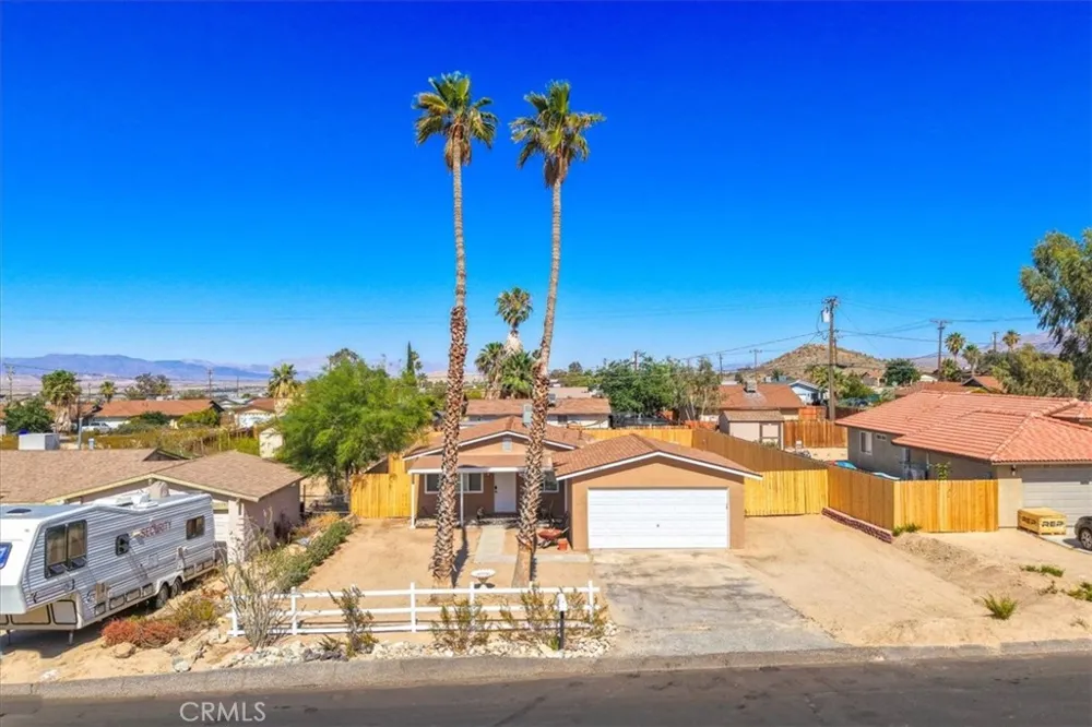 5665 Lupine Avenue 29 Palms, CA 92277