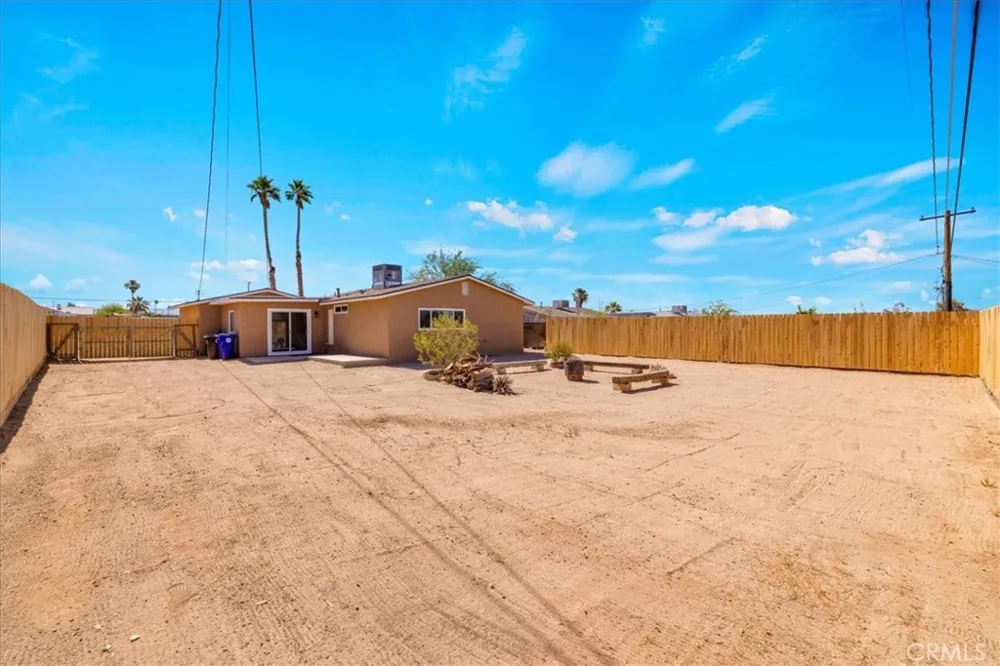 5665 Lupine Avenue 29 Palms, CA 92277