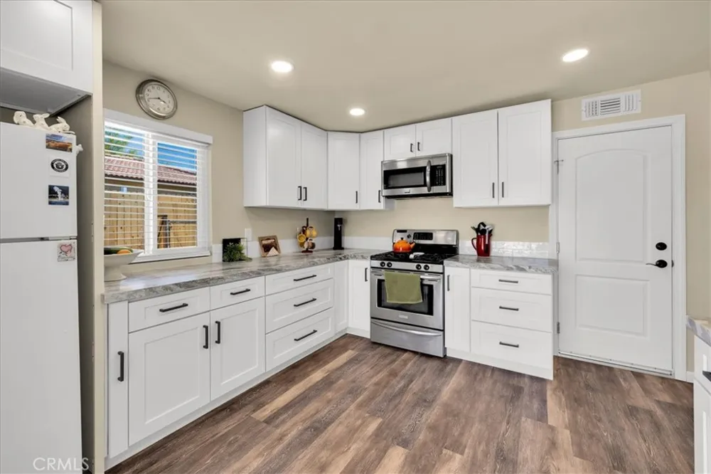 5665 Lupine Avenue 29 Palms, CA 92277