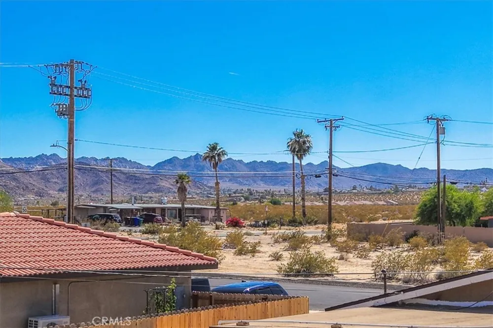 5665 Lupine Avenue 29 Palms, CA 92277