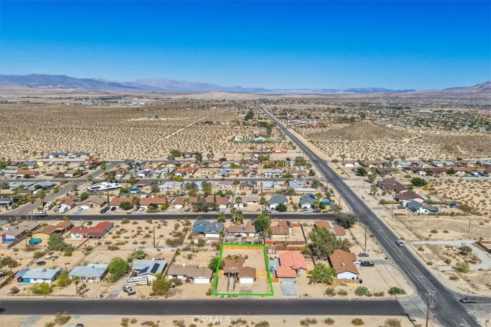 5665 Lupine Avenue 29 Palms, CA 92277