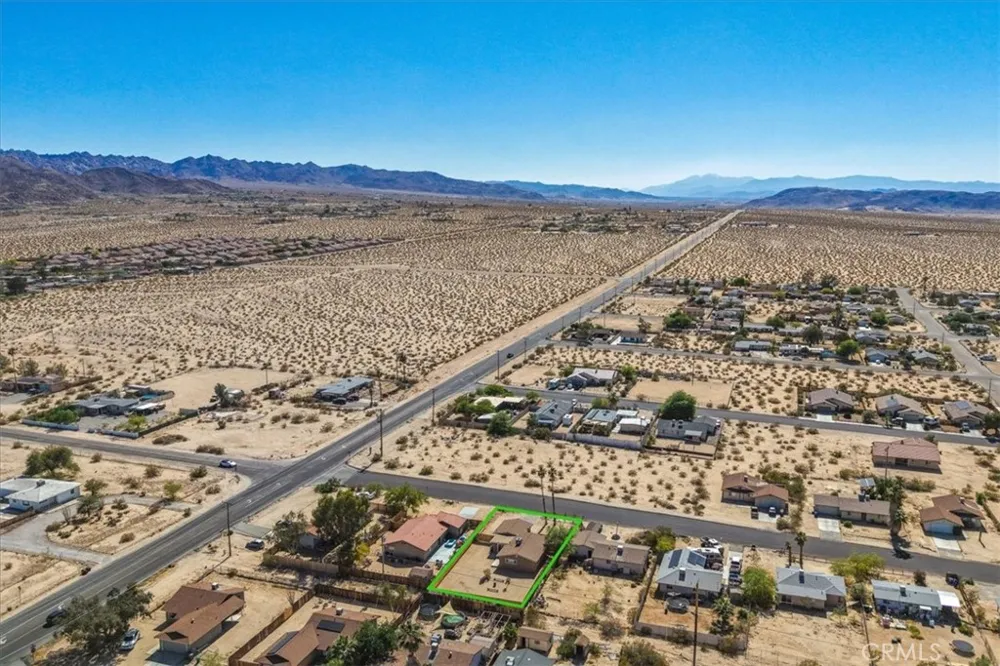 5665 Lupine Avenue 29 Palms, CA 92277