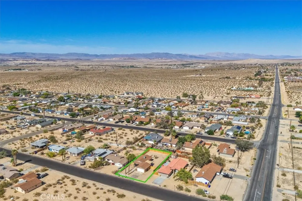 5665 Lupine Avenue 29 Palms, CA 92277