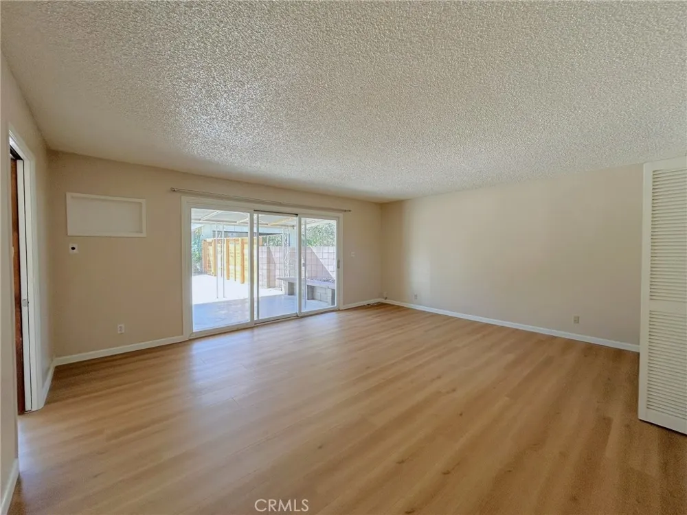 238 E Sunset Avenue Redlands, CA 92373