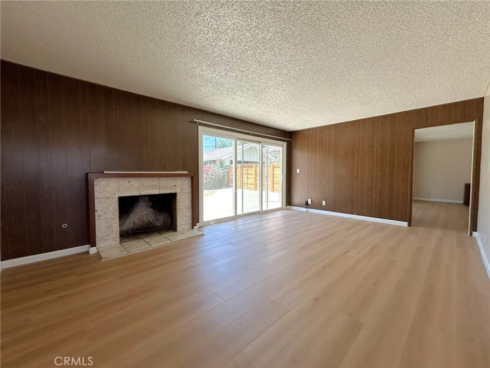 238 E Sunset Avenue Redlands, CA 92373