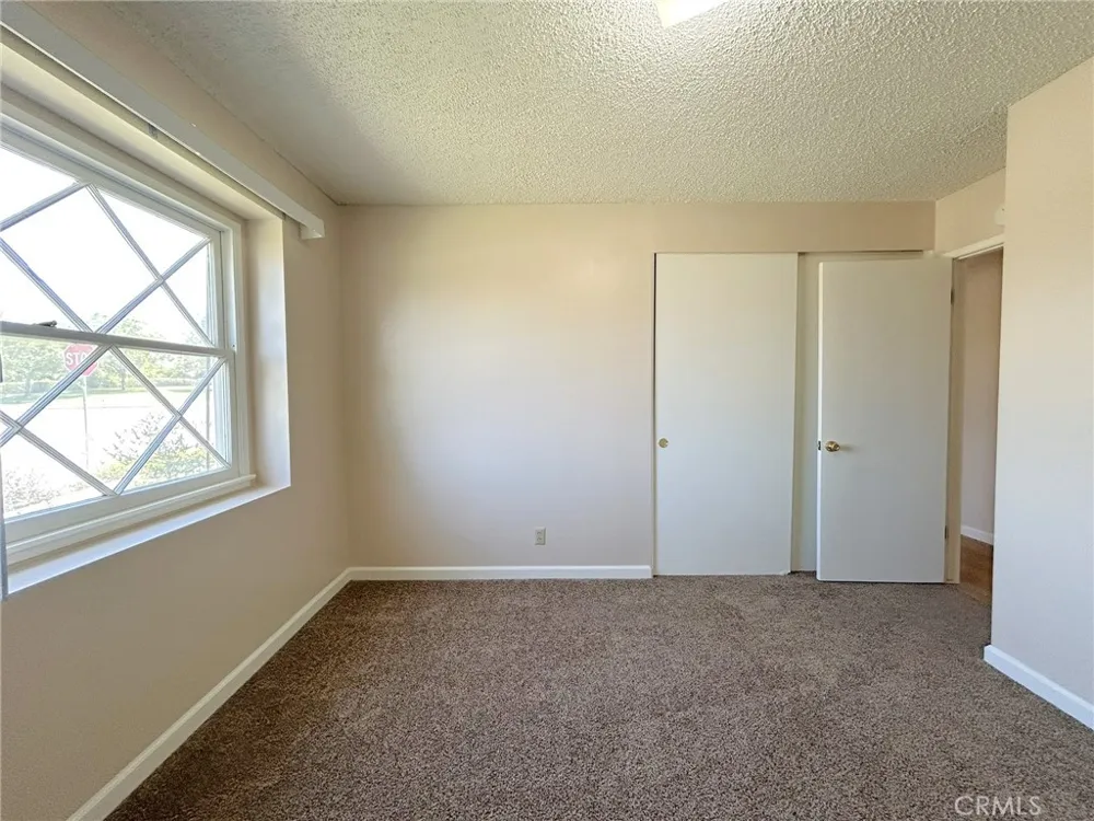 238 E Sunset Avenue Redlands, CA 92373