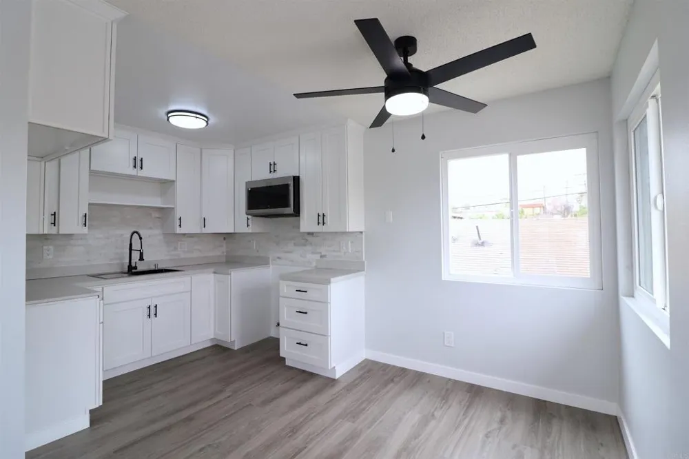 110 W Hall Avenue San Ysidro, CA 92173
