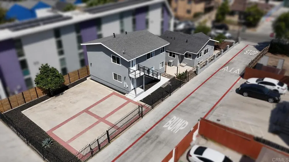 110 W Hall Avenue San Ysidro, CA 92173