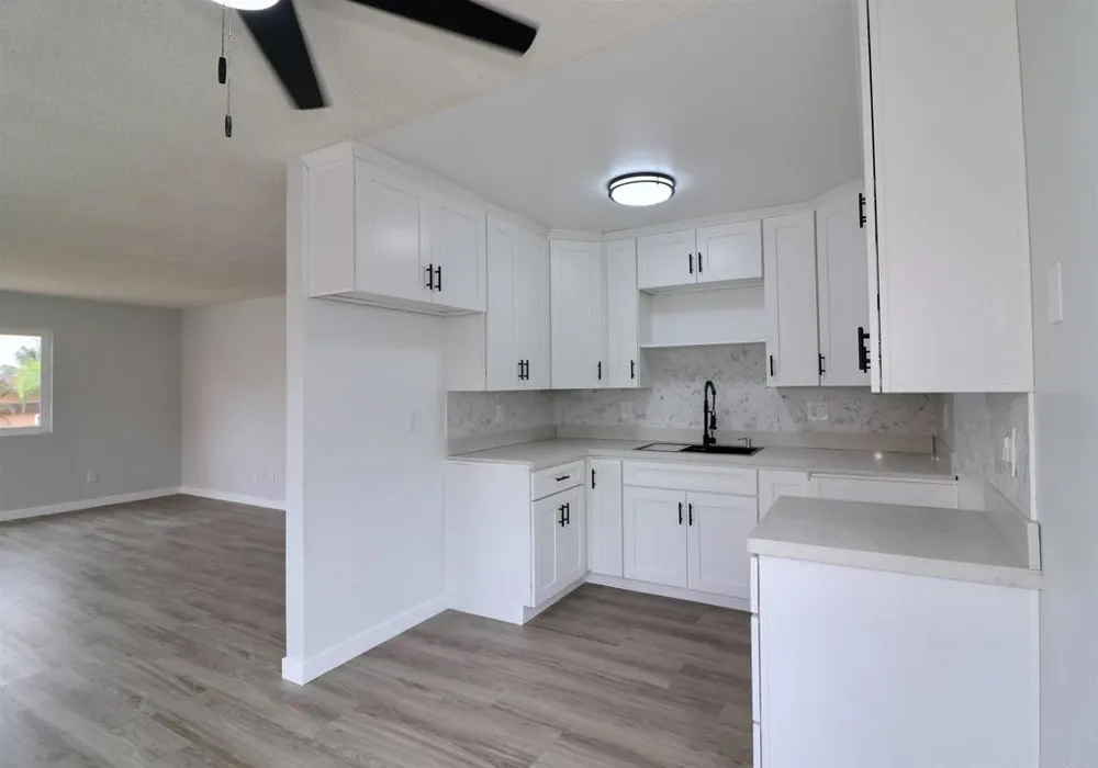 110 W Hall Avenue San Ysidro, CA 92173