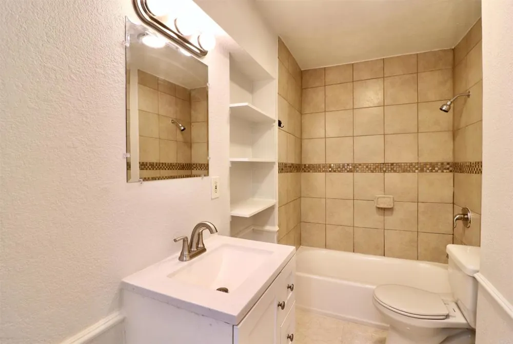 110 W Hall Avenue San Ysidro, CA 92173