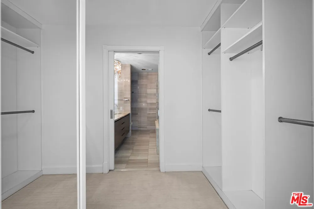 900 W Olympic Boulevard #36I Los Angeles, CA 90015