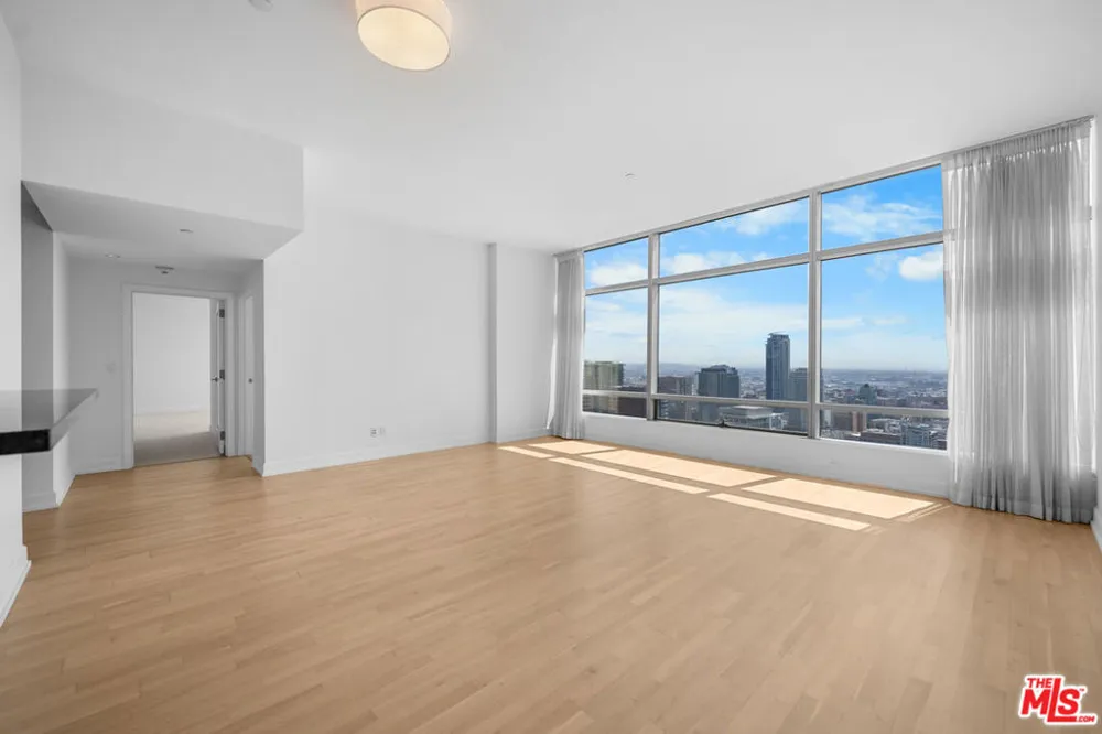 900 W Olympic Boulevard #36I Los Angeles, CA 90015