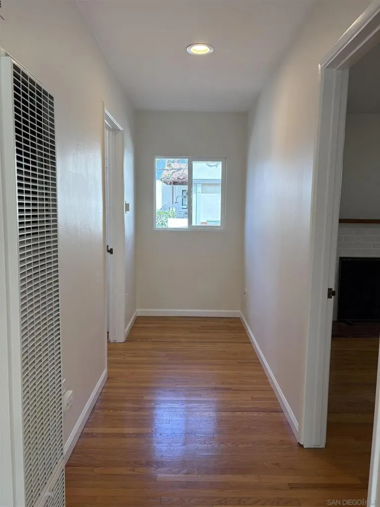 1455 Bluebird Ln La Jolla, CA 92037
