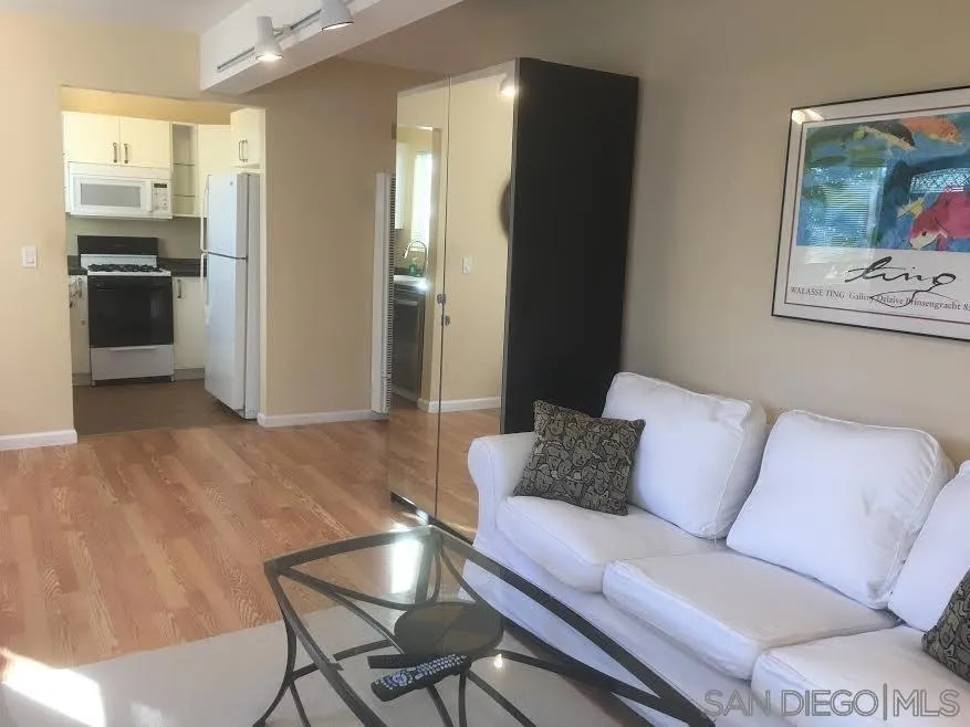 1455 Bluebird Ln La Jolla, CA 92037