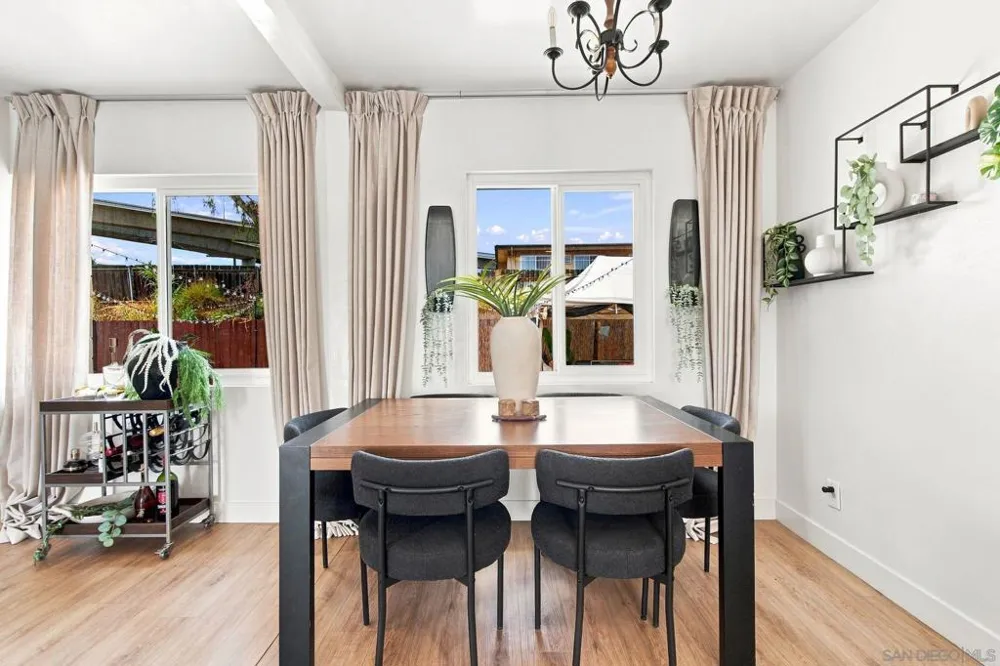 3452 Trophy Dr La Mesa, CA 91941