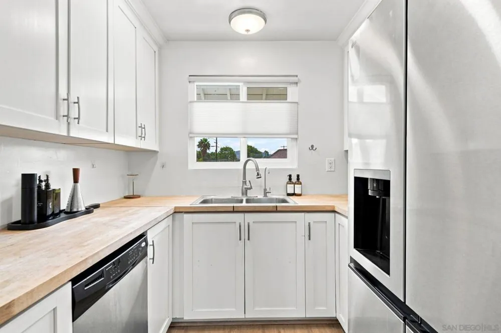 3452 Trophy Dr La Mesa, CA 91941