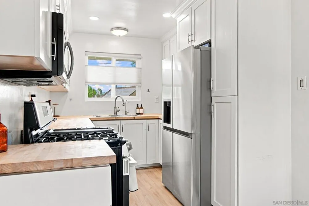 3452 Trophy Dr La Mesa, CA 91941