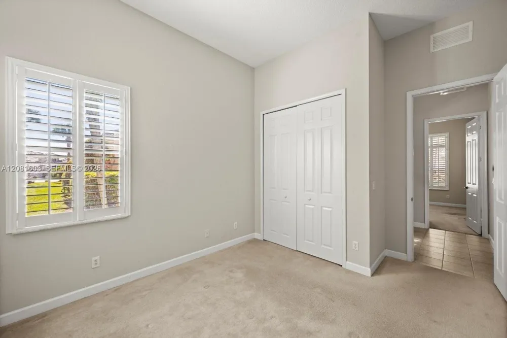 303 NW Somerset Cir Port St. Lucie, FL 34983