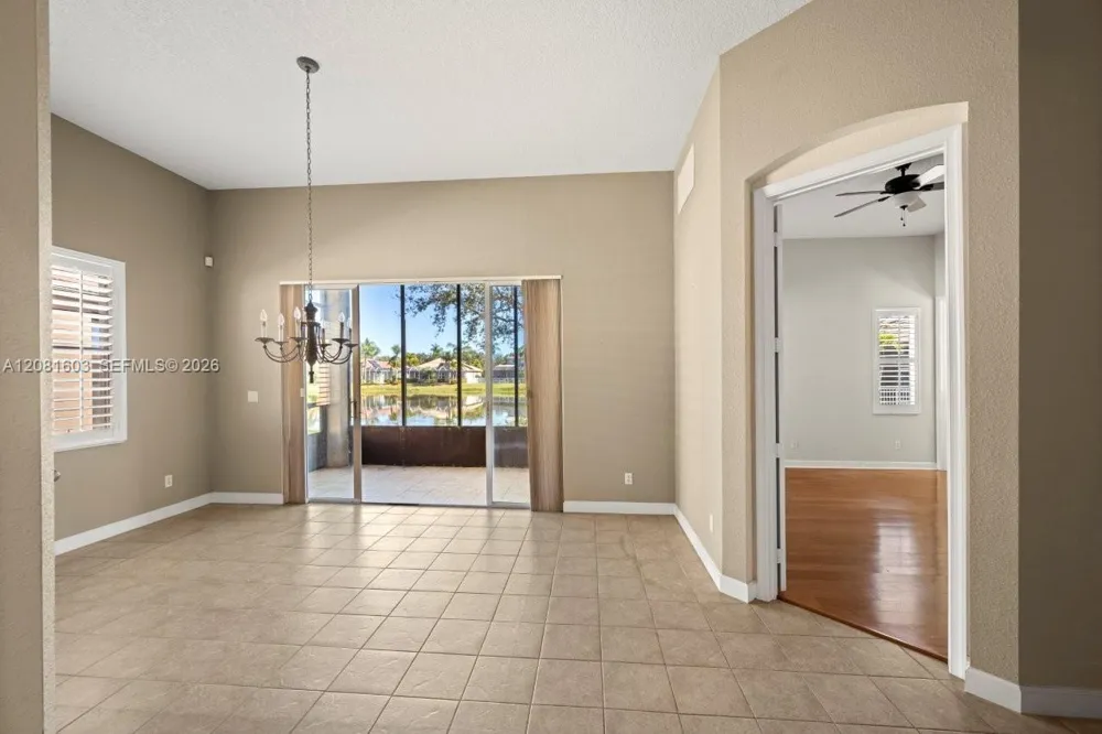 303 NW Somerset Cir Port St. Lucie, FL 34983