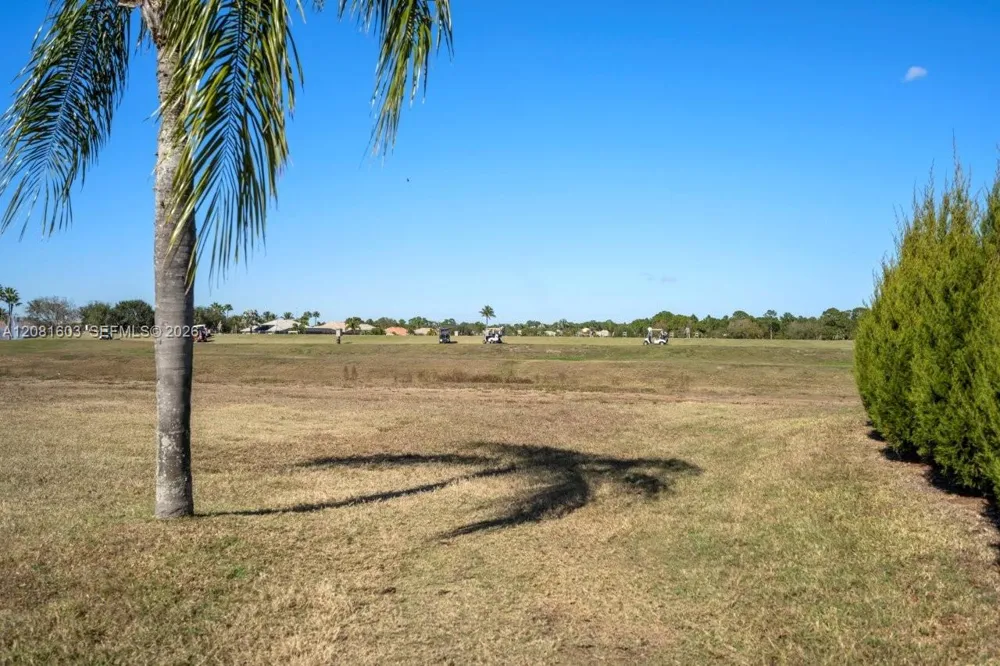 303 NW Somerset Cir Port St. Lucie, FL 34983