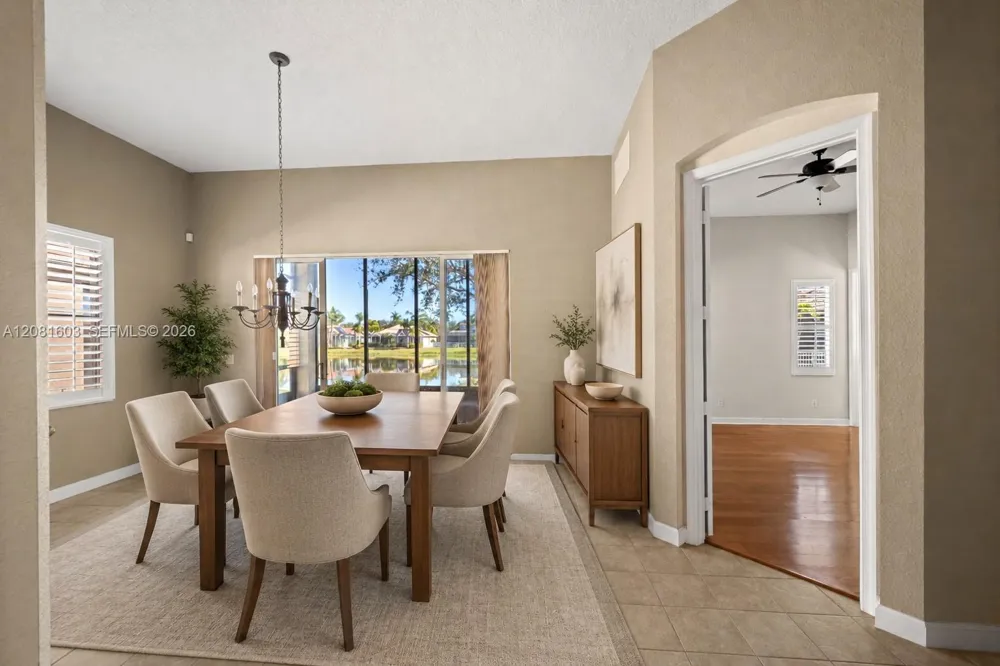 303 NW Somerset Cir Port St. Lucie, FL 34983