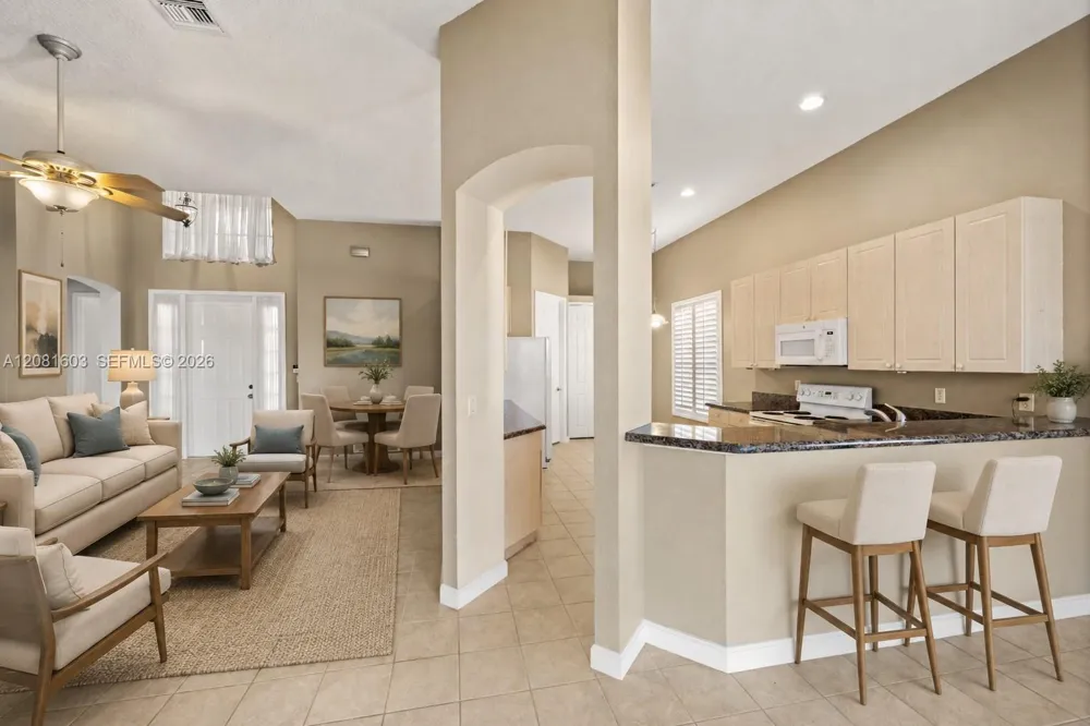 303 NW Somerset Cir Port St. Lucie, FL 34983