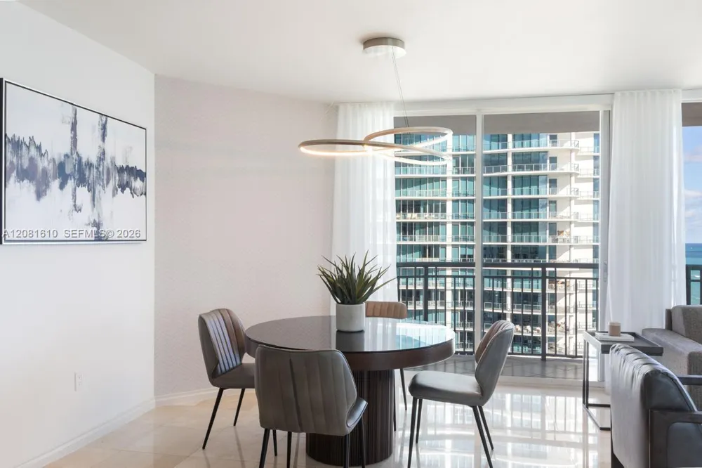 17375 Collins Ave #2008 Sunny Isles Beach, FL 33160