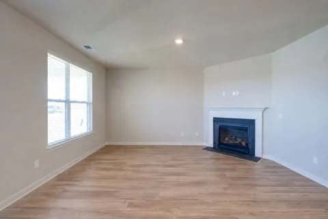 659 Ballard Dr