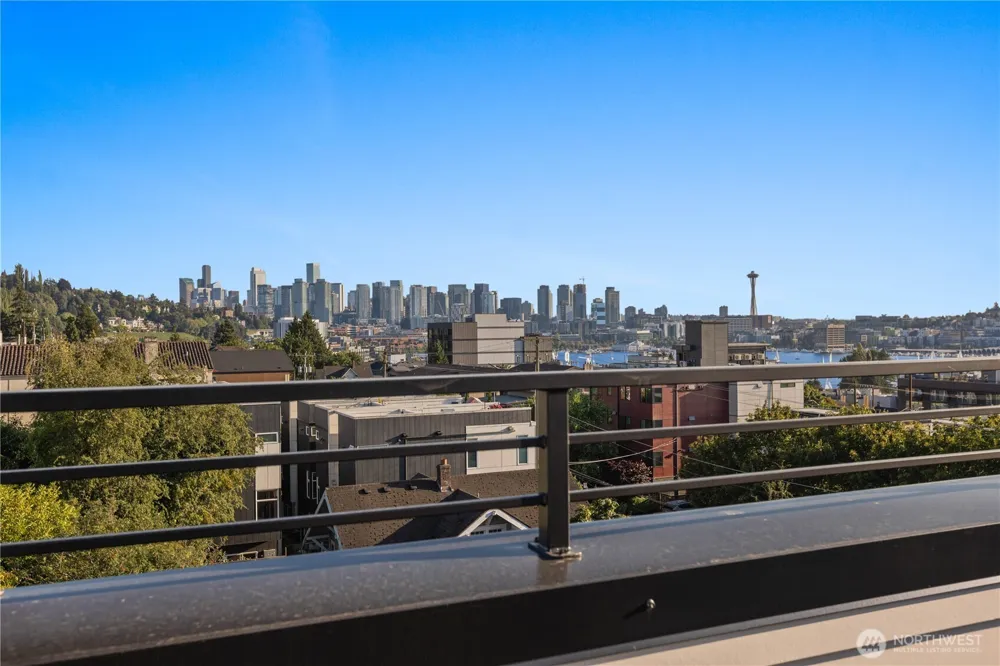 2328 Franklin Avenue E #A Seattle, WA 98102
