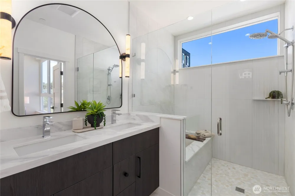 2328 Franklin Avenue E #A Seattle, WA 98102