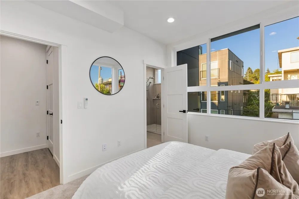 2328 Franklin Avenue E #A Seattle, WA 98102