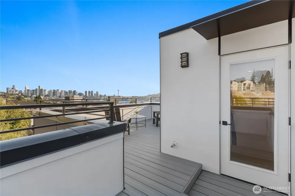 2328 Franklin Avenue E #A Seattle, WA 98102