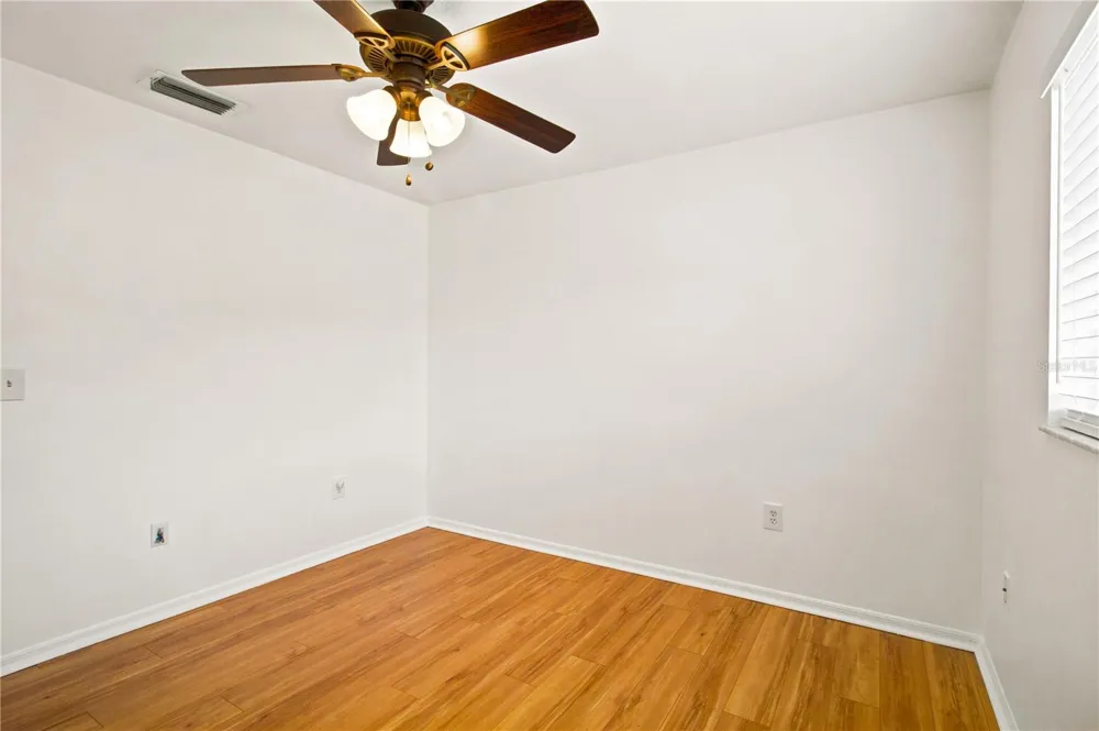 732 PLUM TREE LANE Sarasota, FL 34243