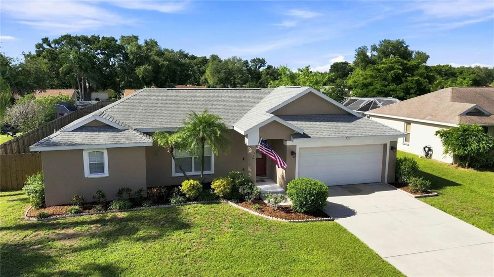 732 PLUM TREE LANE Sarasota, FL 34243