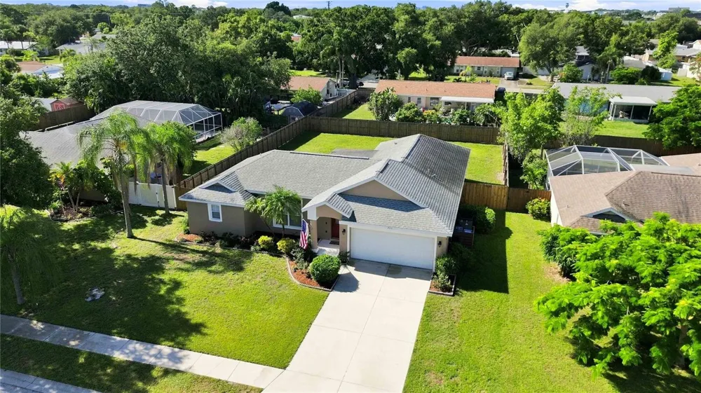 732 PLUM TREE LANE Sarasota, FL 34243