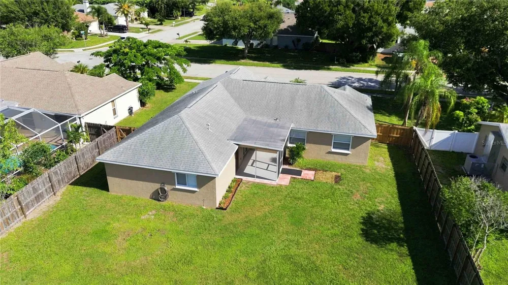 732 PLUM TREE LANE Sarasota, FL 34243