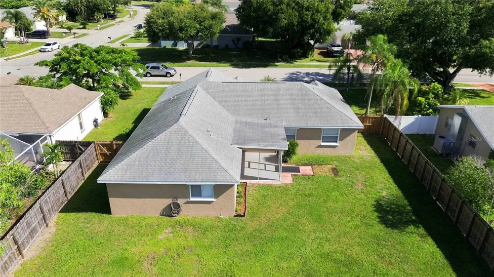 732 PLUM TREE LANE Sarasota, FL 34243
