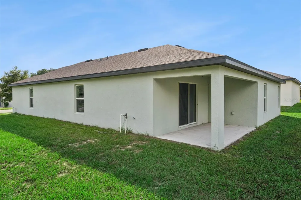 1602 ORNE STREET Mascotte, FL 34753