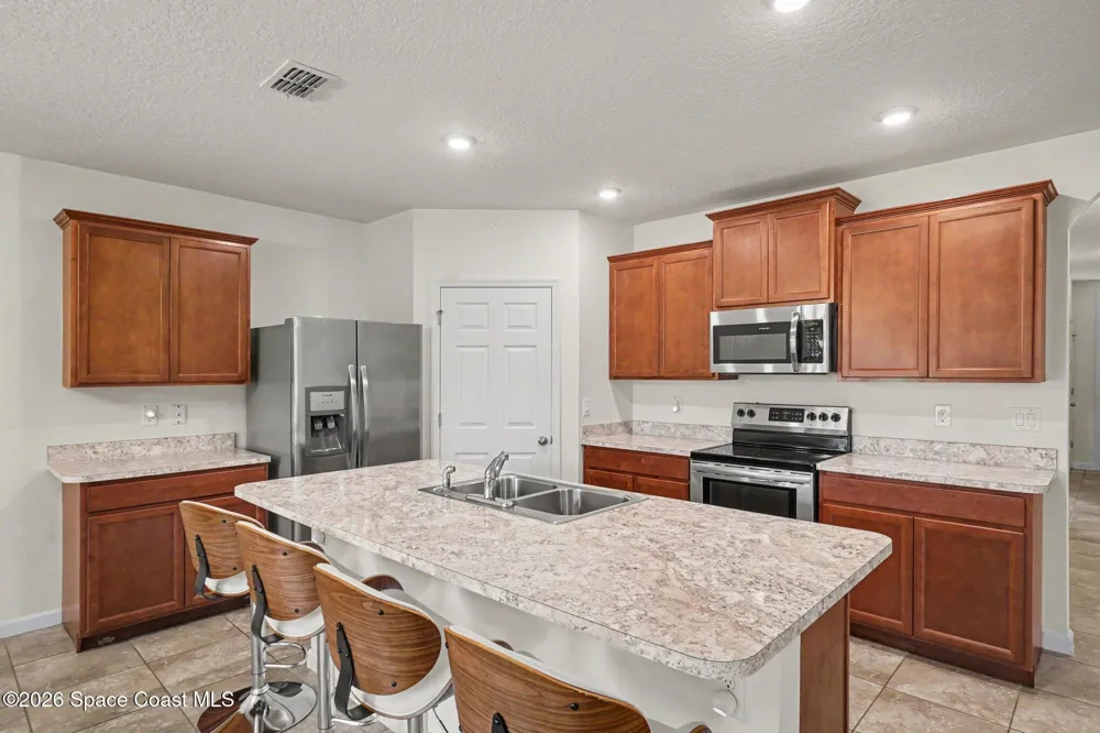 320 Forest Trace Circle Titusville, FL 32780