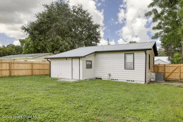 2957 Hartman Lane Mims, FL 32754