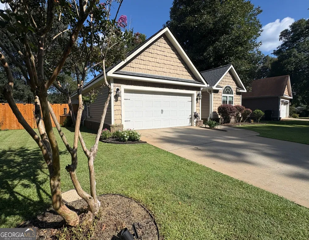 304 Madison Place PKWY Byron, GA 31008