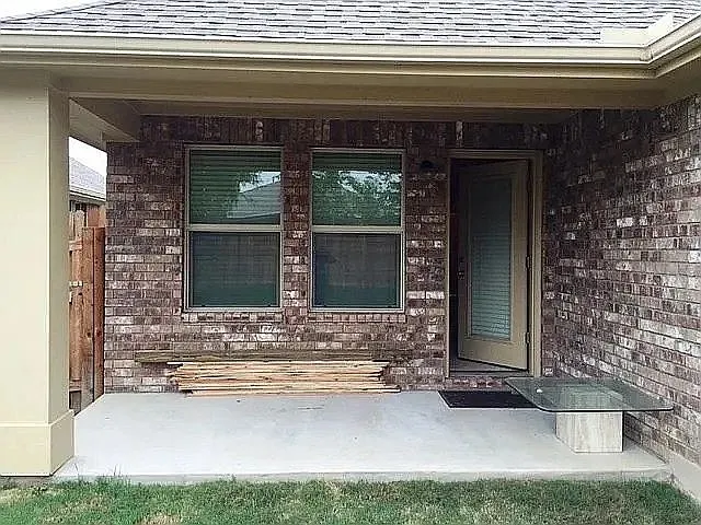 520 S Brook Drive Leander, TX 78641