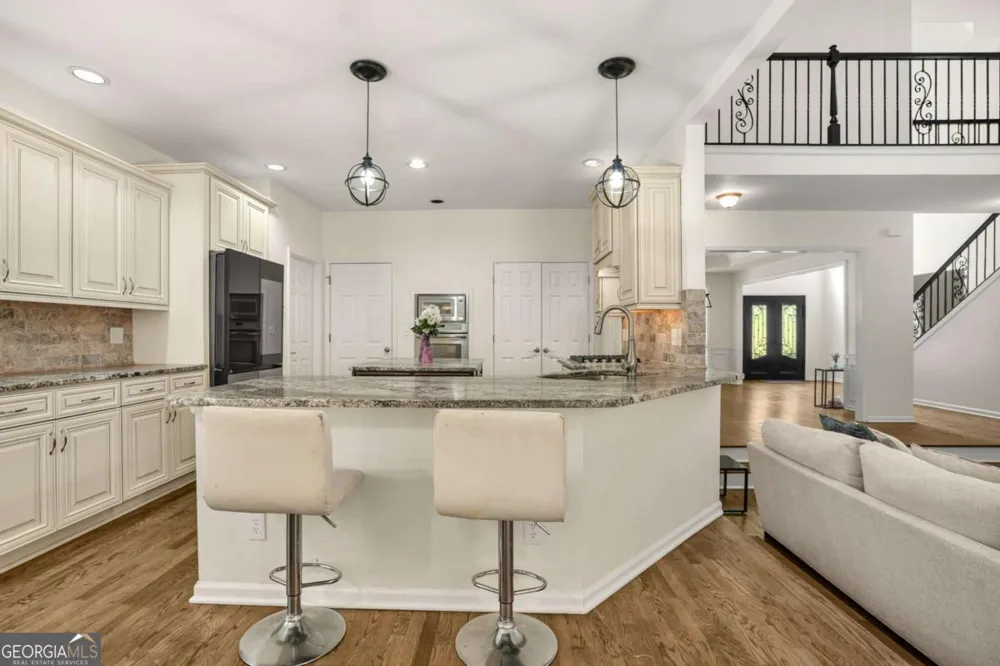 1340 Tahoe Pines CIR Alpharetta, GA 30005