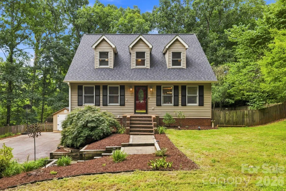 505 Pole Creasman Road Asheville, NC 28806