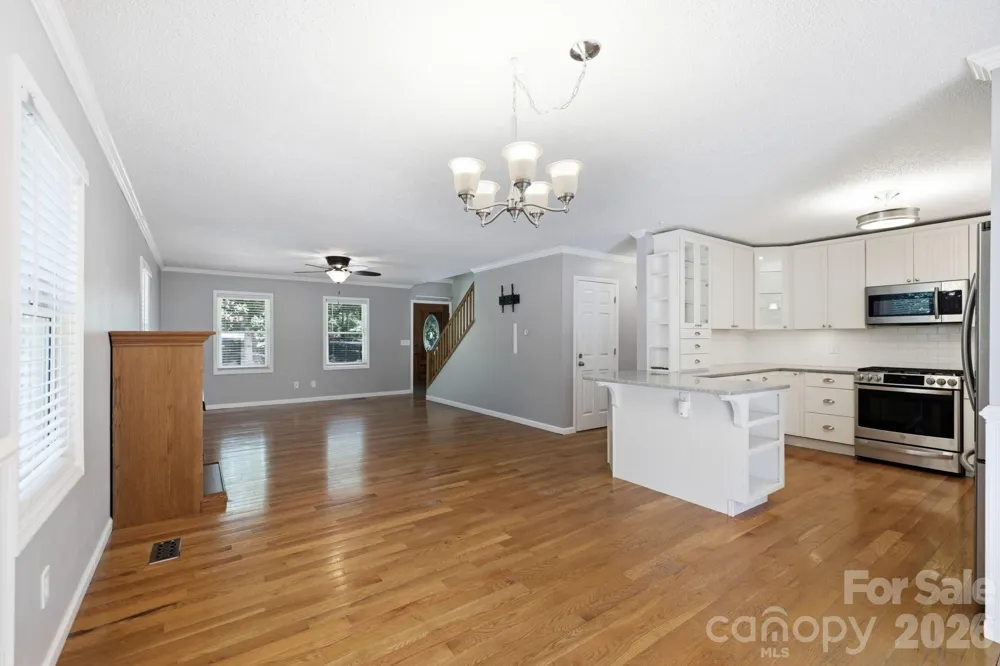 505 Pole Creasman Road Asheville, NC 28806