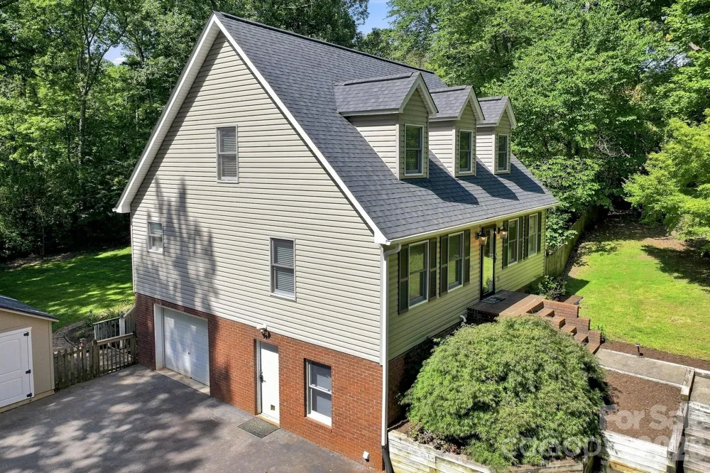 505 Pole Creasman Road Asheville, NC 28806