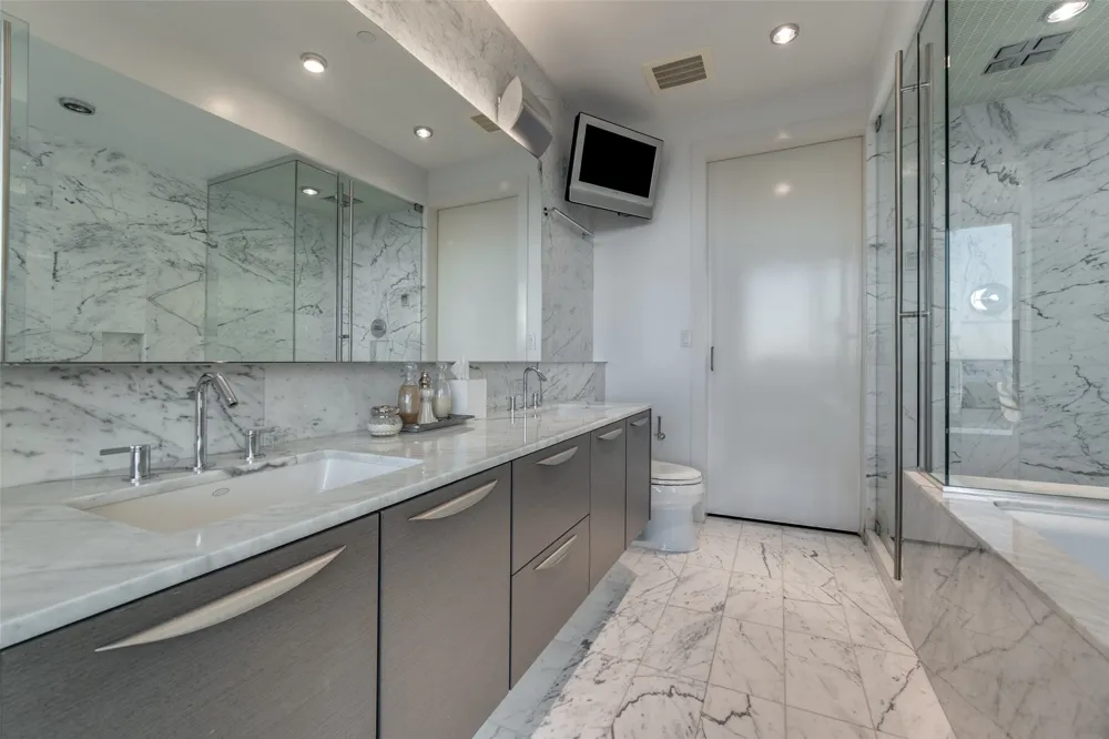 2900 Mckinnon Street #2701 Dallas, TX 75201