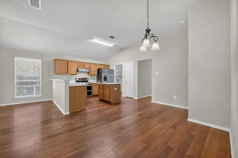 2400 Nogales Drive Fort Worth, TX 76108