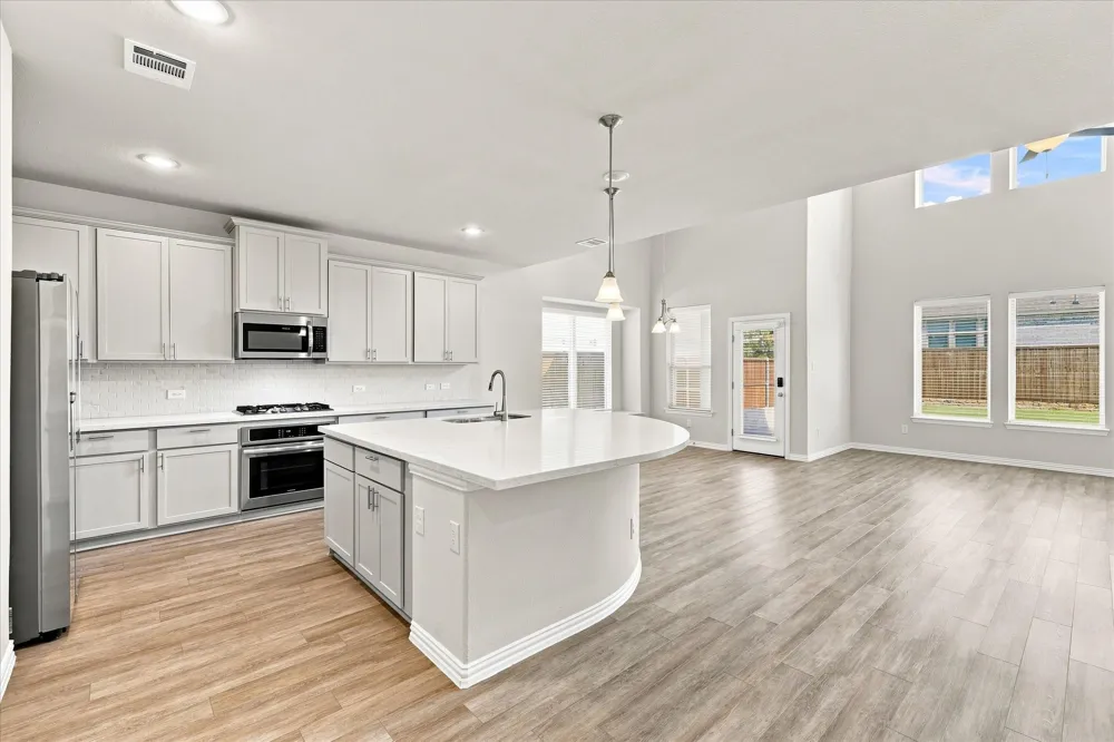 1005 Rosebay Drive Fort Worth, TX 76247